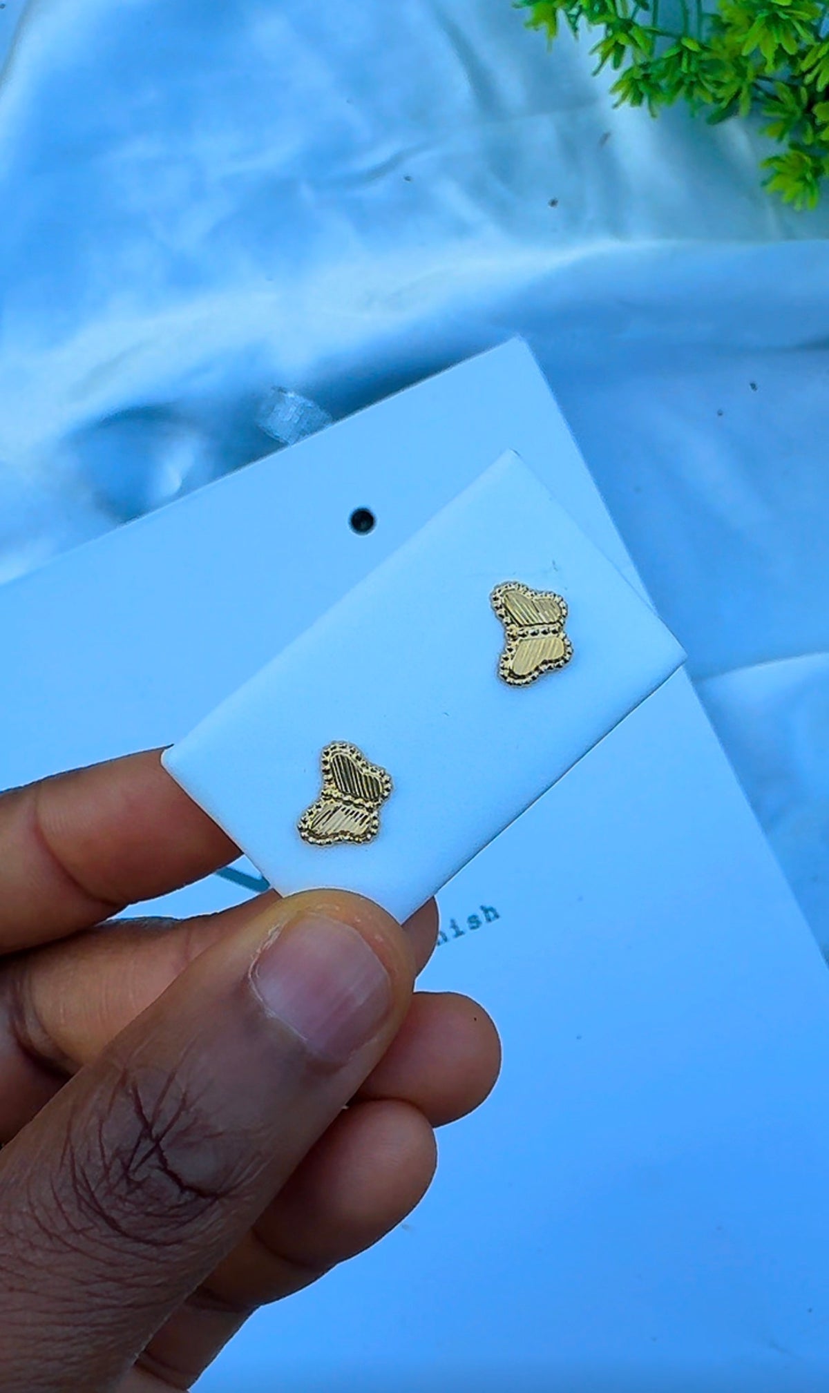 18 Karat Solid Gold Screw Stud Earrings