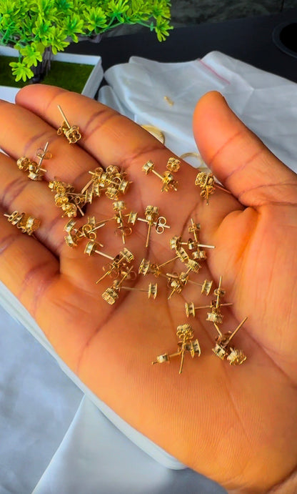 18K Solid Gold Mini Clover Stud Earrings | 0.7g (Extra)
