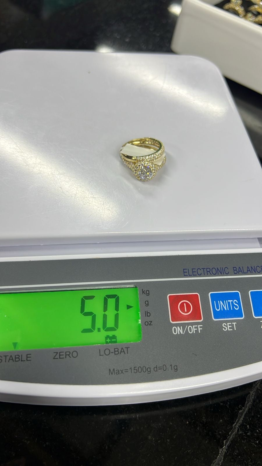 Degam Pure 18 Karat Italian Gold Bridal Engagement Ring Set