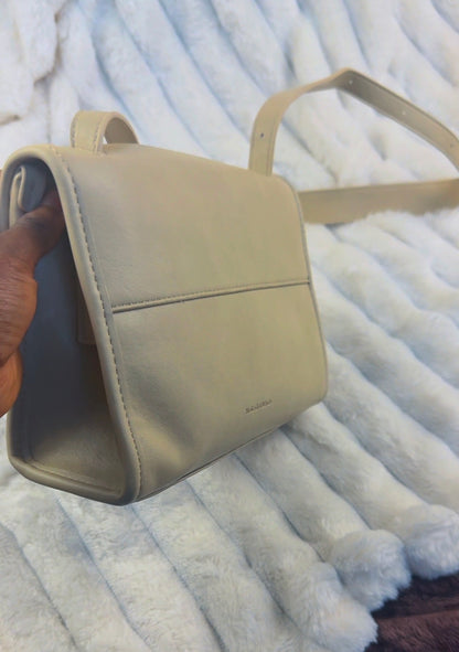Biege Smooth Shoulder - Cross Body Bag | LARYZ Everyday - 018 | Medium