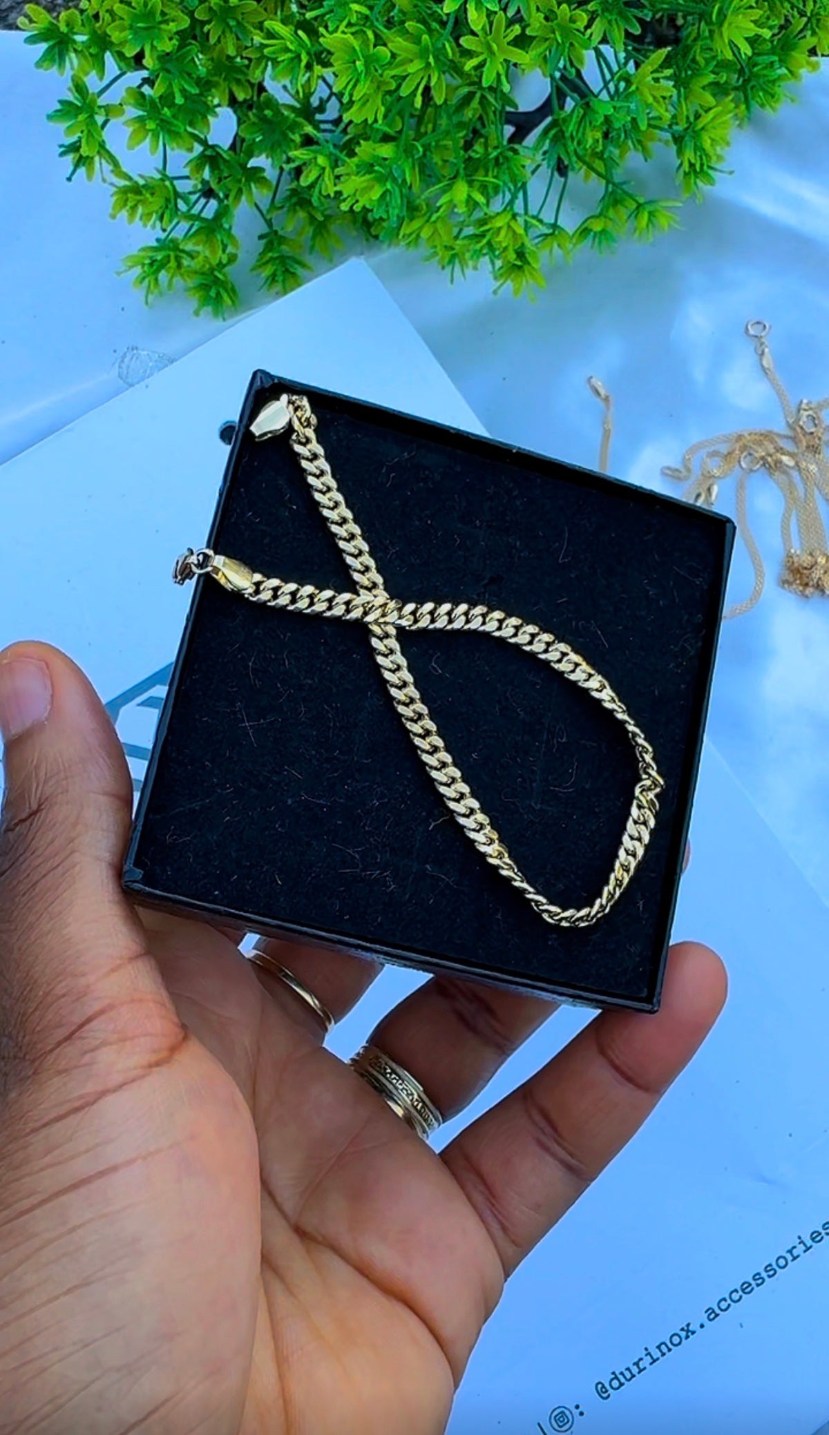 18K Solid Gold Cuban Bracelet – 7.5 Inches - 2.6g & 2.9g