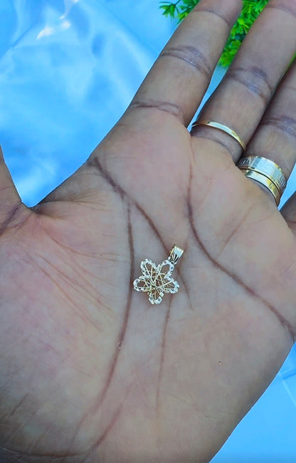 18ct Real Gold Star Pendant | 0.5g