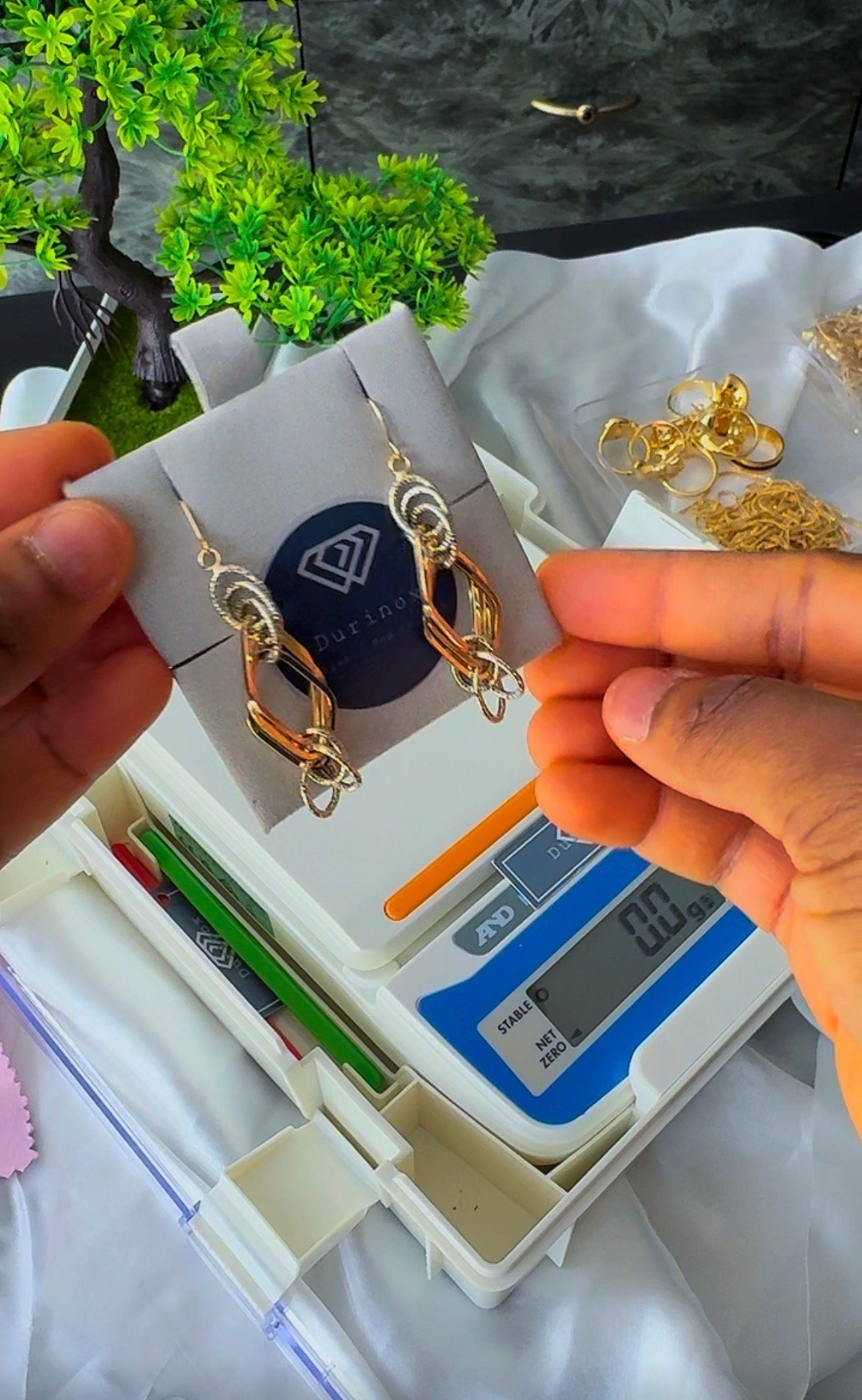 18 Karat Real Gold Drop Earrings | 2.4g