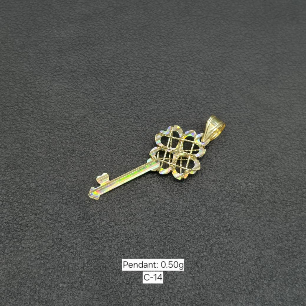 Degart 18 Karat Gold Key Pendant