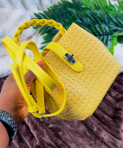 Yellow Woven Shoulder Bag | LARYZ Everyday 053 | Medium
