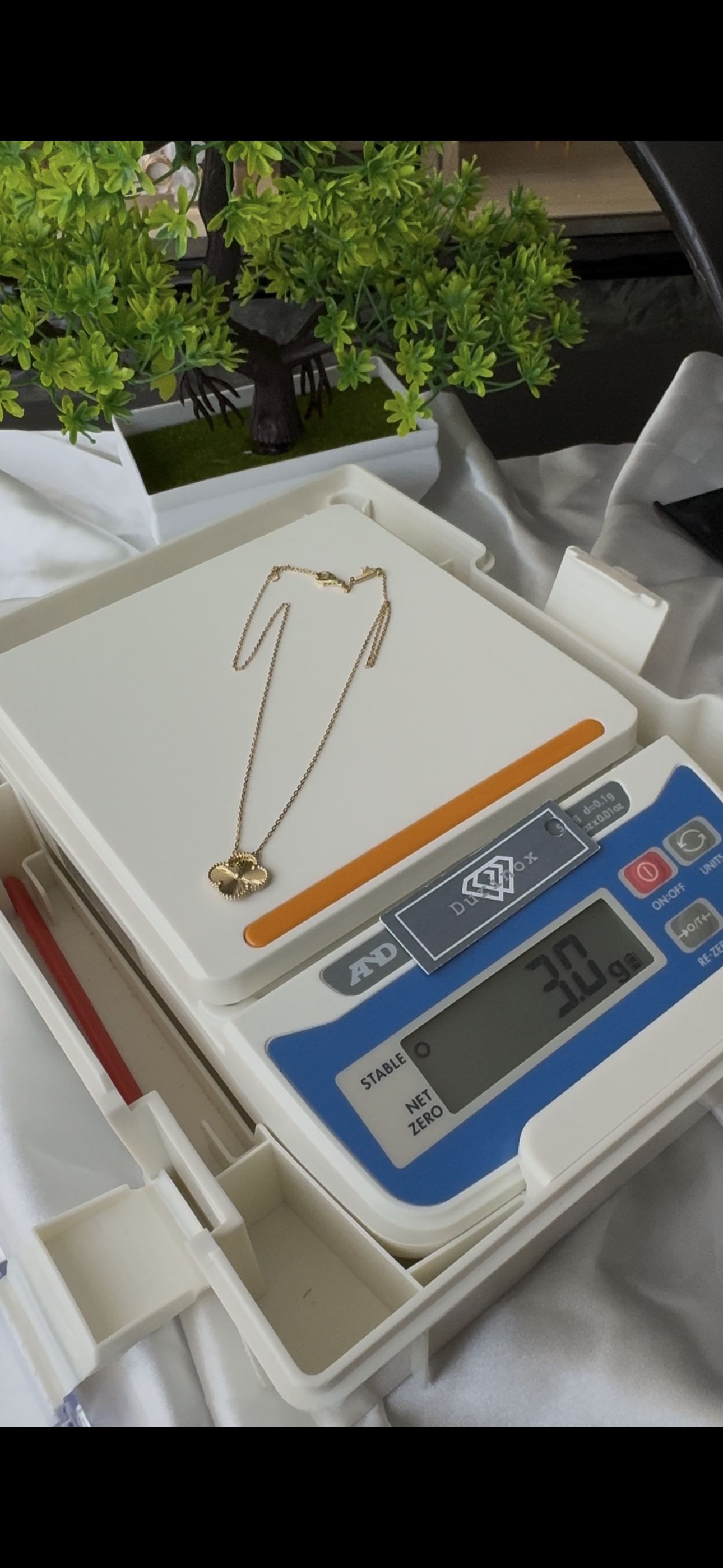 Degacc 18 Karat Solid Italian Gold Instant Chain Clover Necklace