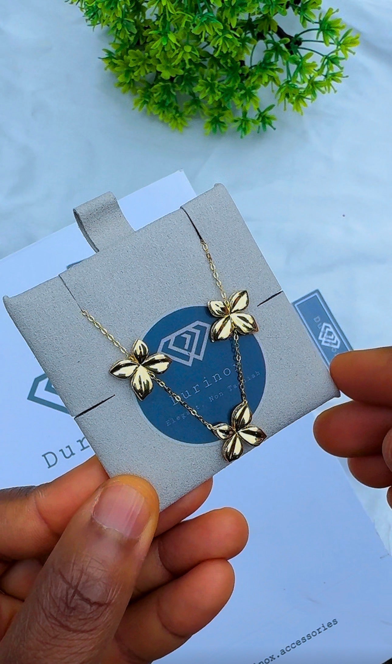 18ct Yellow Gold Floral Station Necklace (5.2g) | 17” + 1” (18 Inches)
