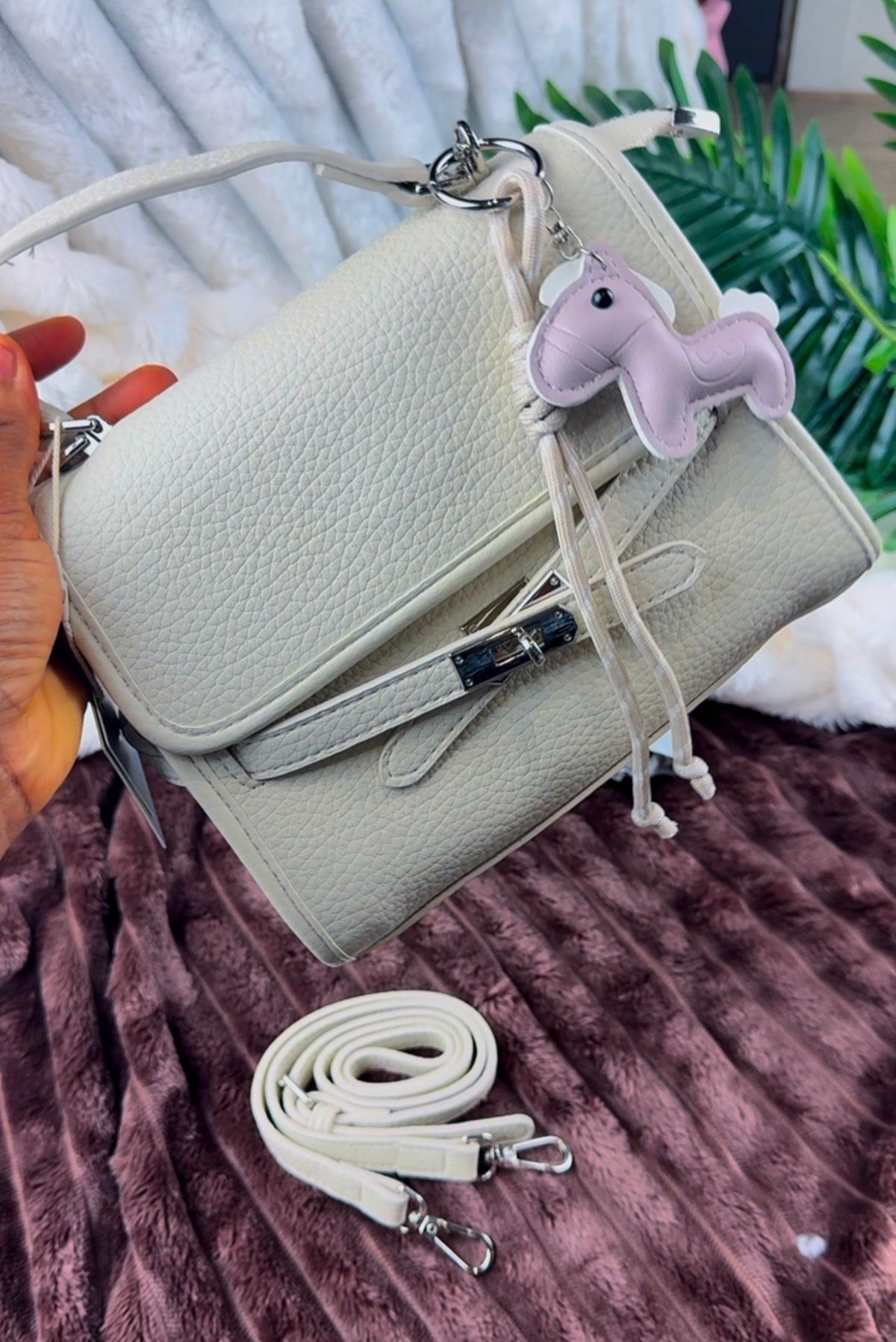 Biege Structured Women's Handbag | LARYZ Everyday 001