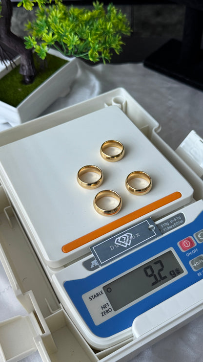 18K Solid Gold Classic Wedding Band Ring – 2.2g Polished Yellow Gold Wedding Ring for Men & Women | Sizes 6 & 7