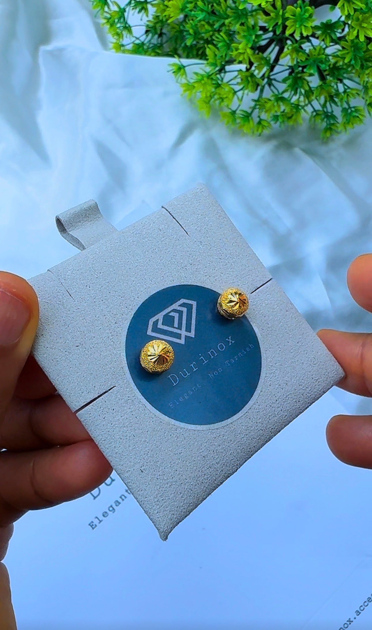 21 Karat Solid Gold Ball Stud Earrings | 1.8g & 2.0g | 3 Different Designs