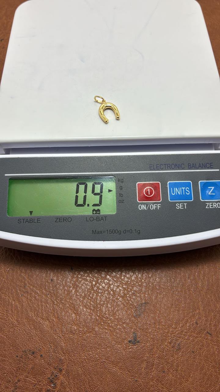 18K Solid Gold Horseshoe Pendant | Lucky Gold Charm Necklace Pendant | 0.9g Genuine Gold