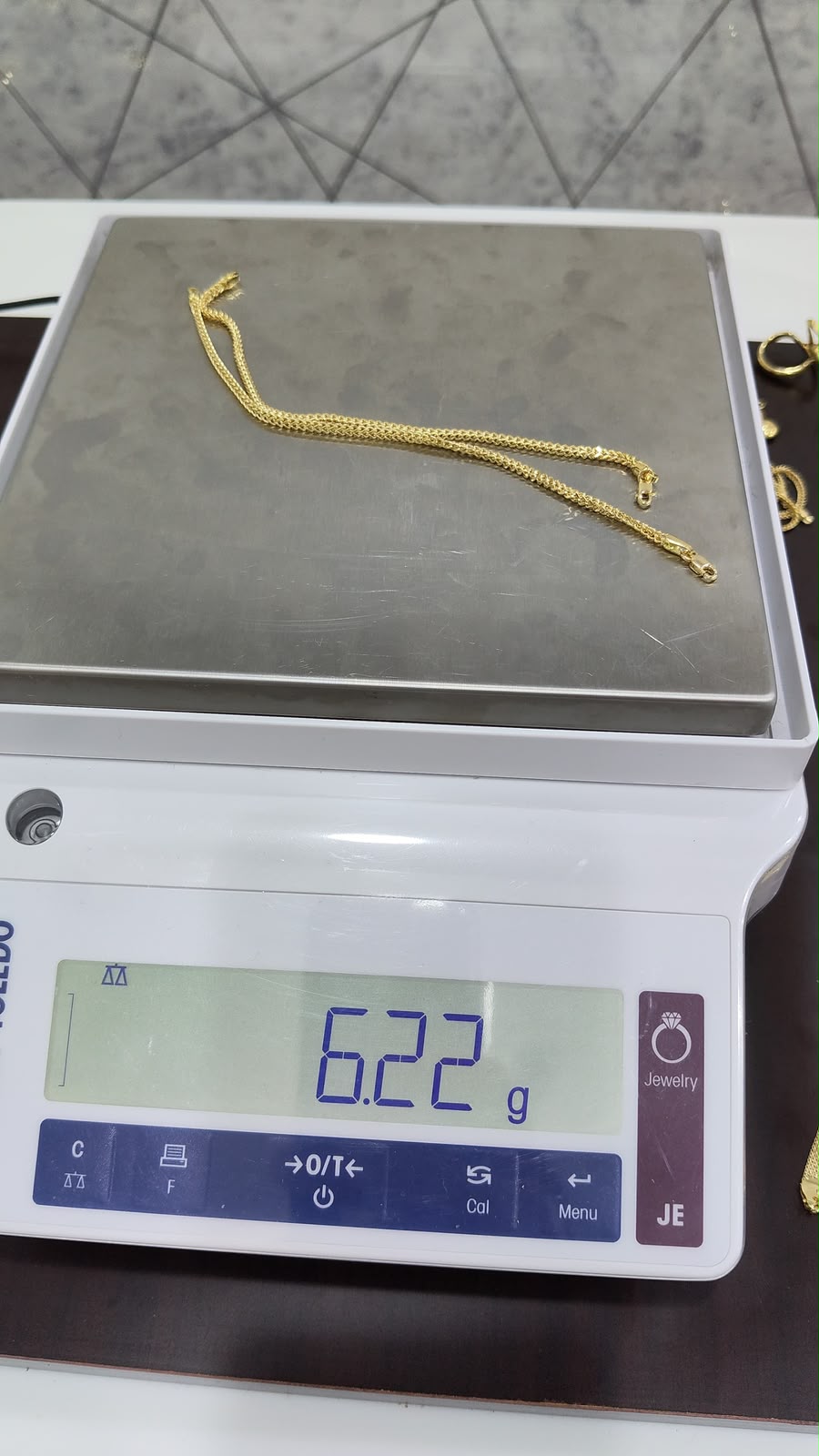 18K Solid Gold Franco Bracelet – 2.1g & 3.1g - 7.5 Inches