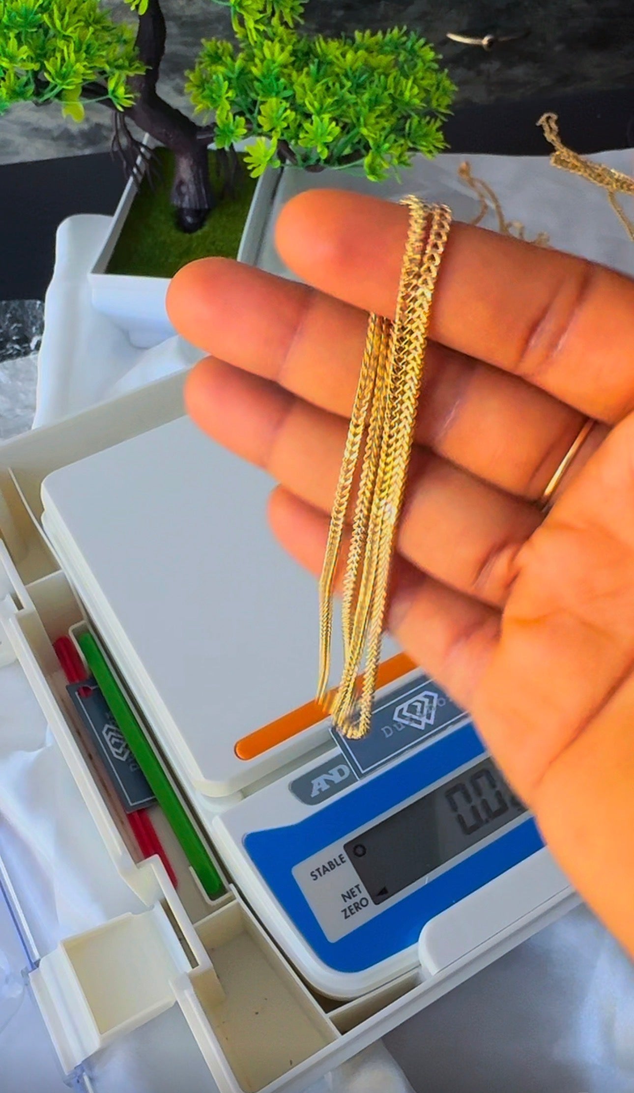 18ct Solid Gold Bestselling Franco Chain | 18 - 24 Inches
