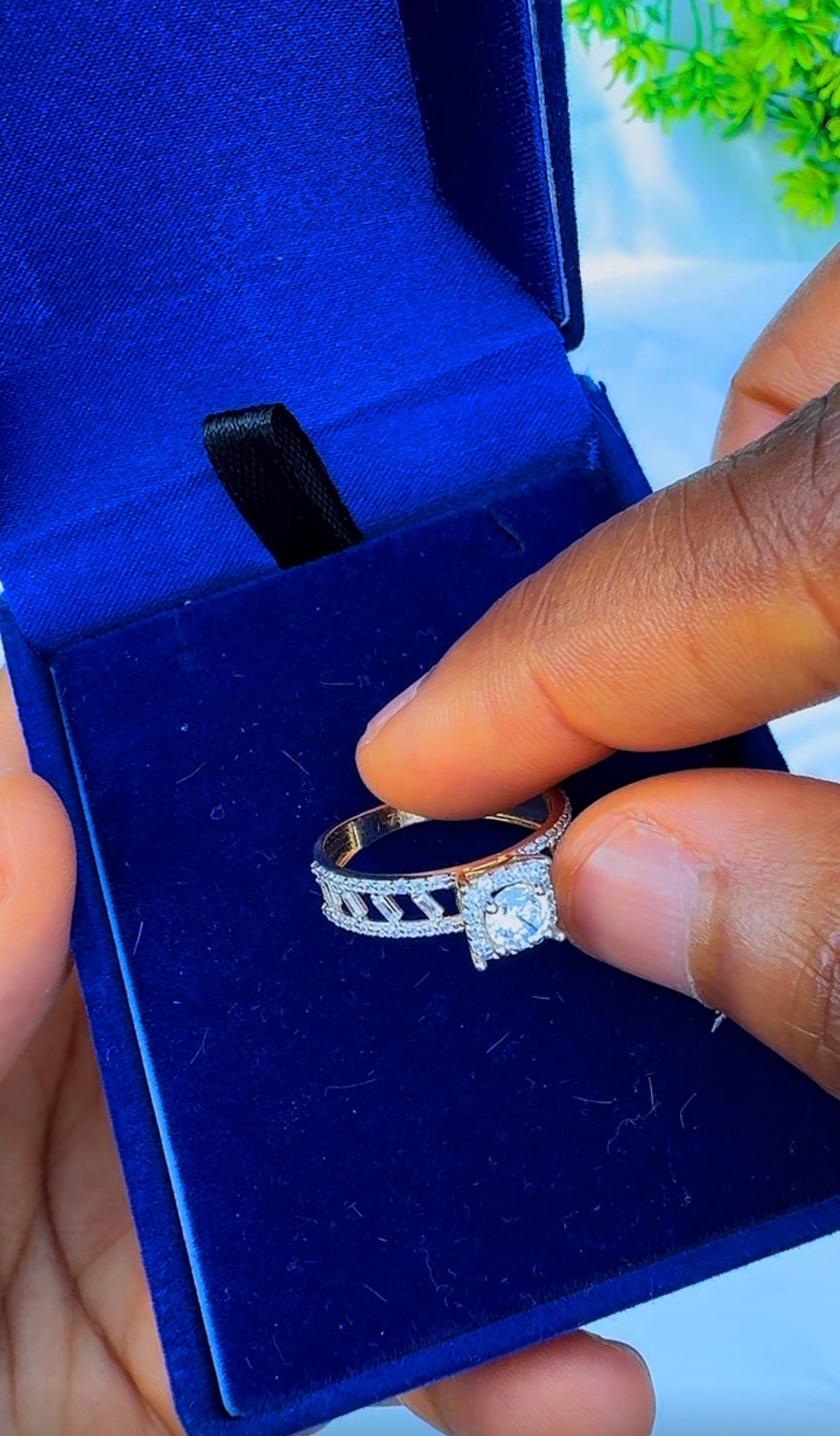 18 Karat Solid Gold Engagement Rings For Women | Sizes 7&7.5 | 2.5g