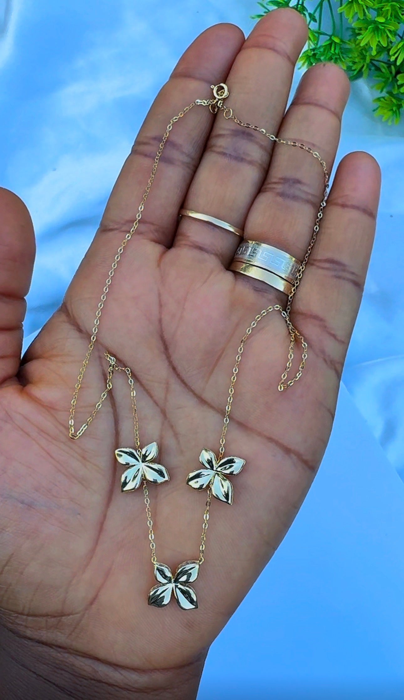 18ct Yellow Gold Floral Station Necklace (5.2g) | 17” + 1” (18 Inches)