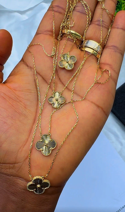 18K Solid Gold Single Motif Clover Chain Necklace 2.9g & 4.4g | 10mm & 12mm
