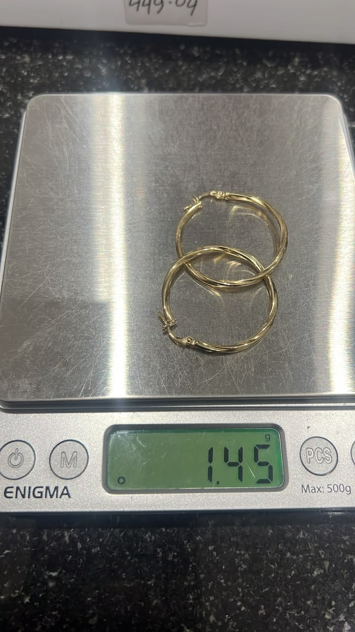 18K Solid Gold Medium Hoop Earrings | 1.5g & 1.63g