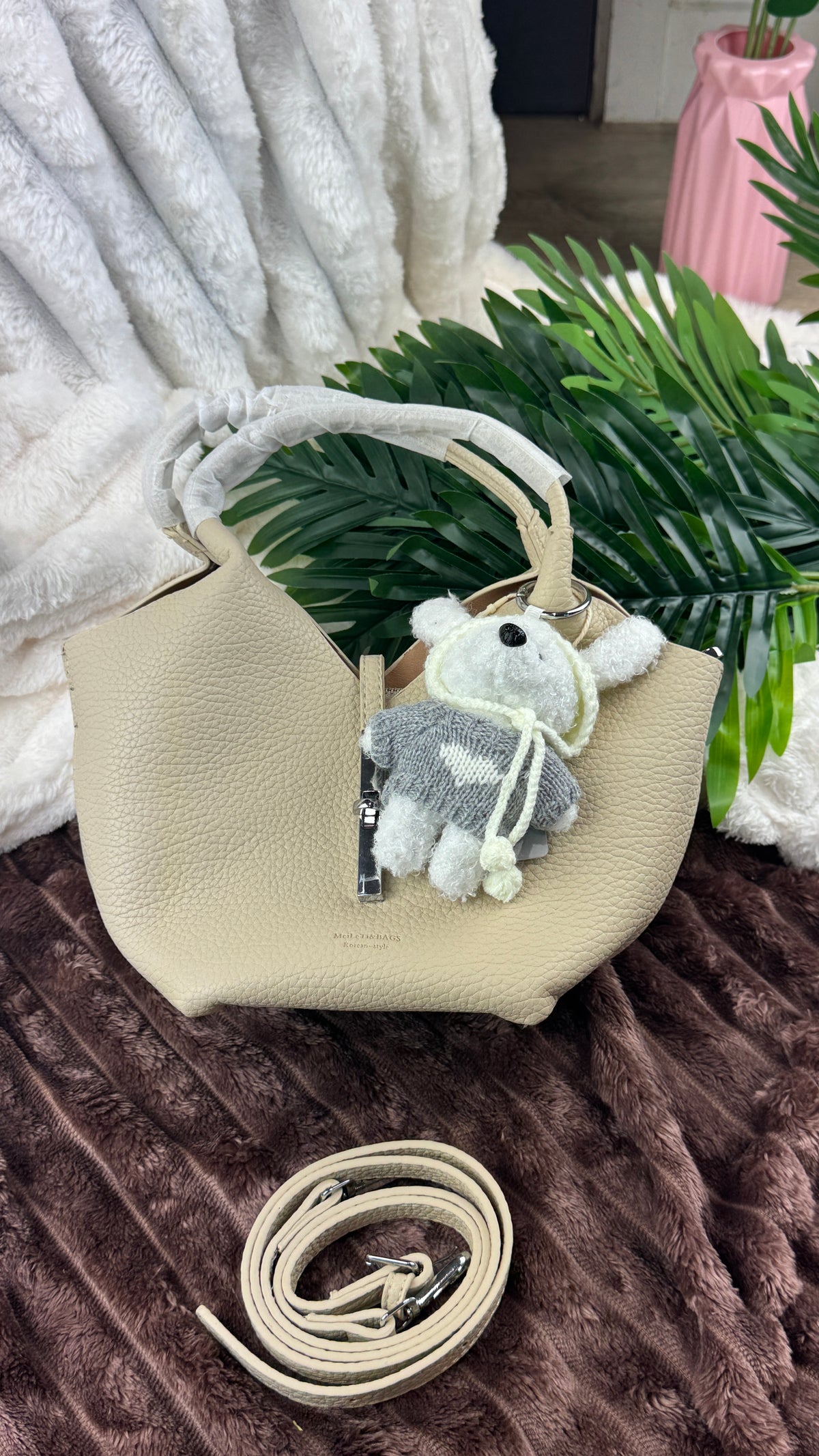 Biege Slouchy 3-in-1 Bucket Bag with Bunny Bag Charm | LARYZ Everyday - 043 | Medium