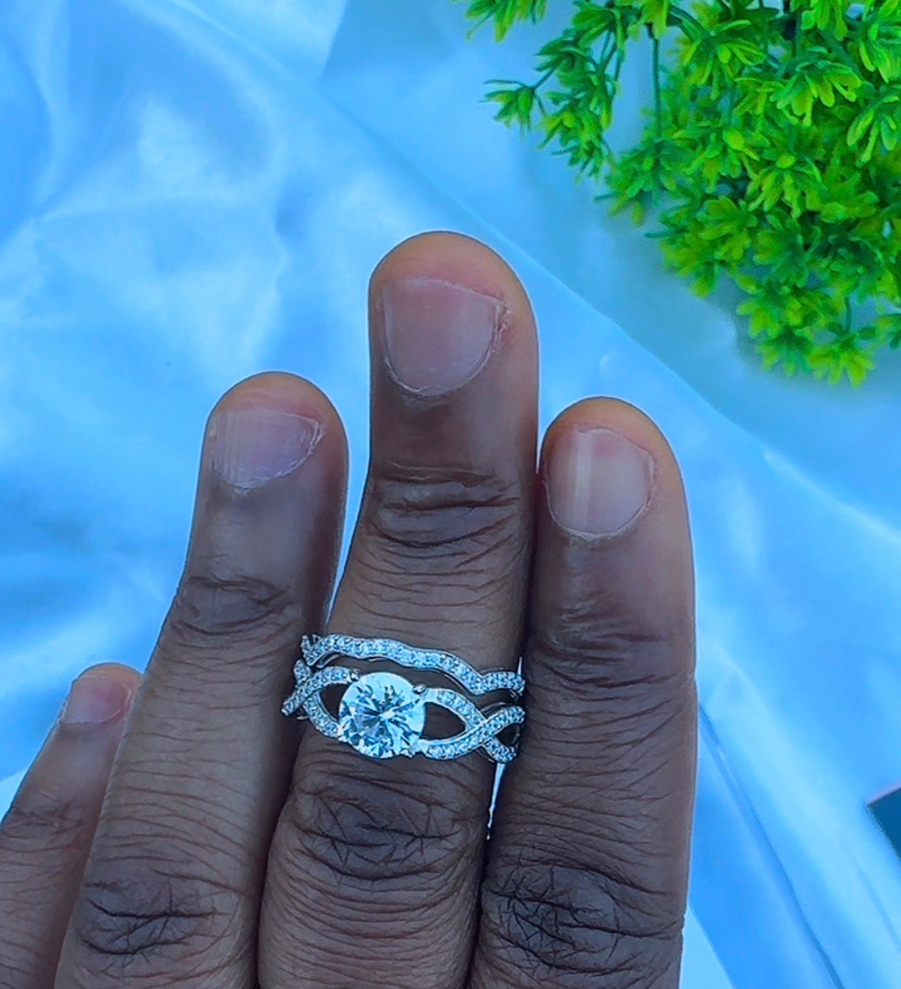 18 Karat Solid White Gold Ladies Ring Set Size 8 | Engagement Ring | Wedding Ring