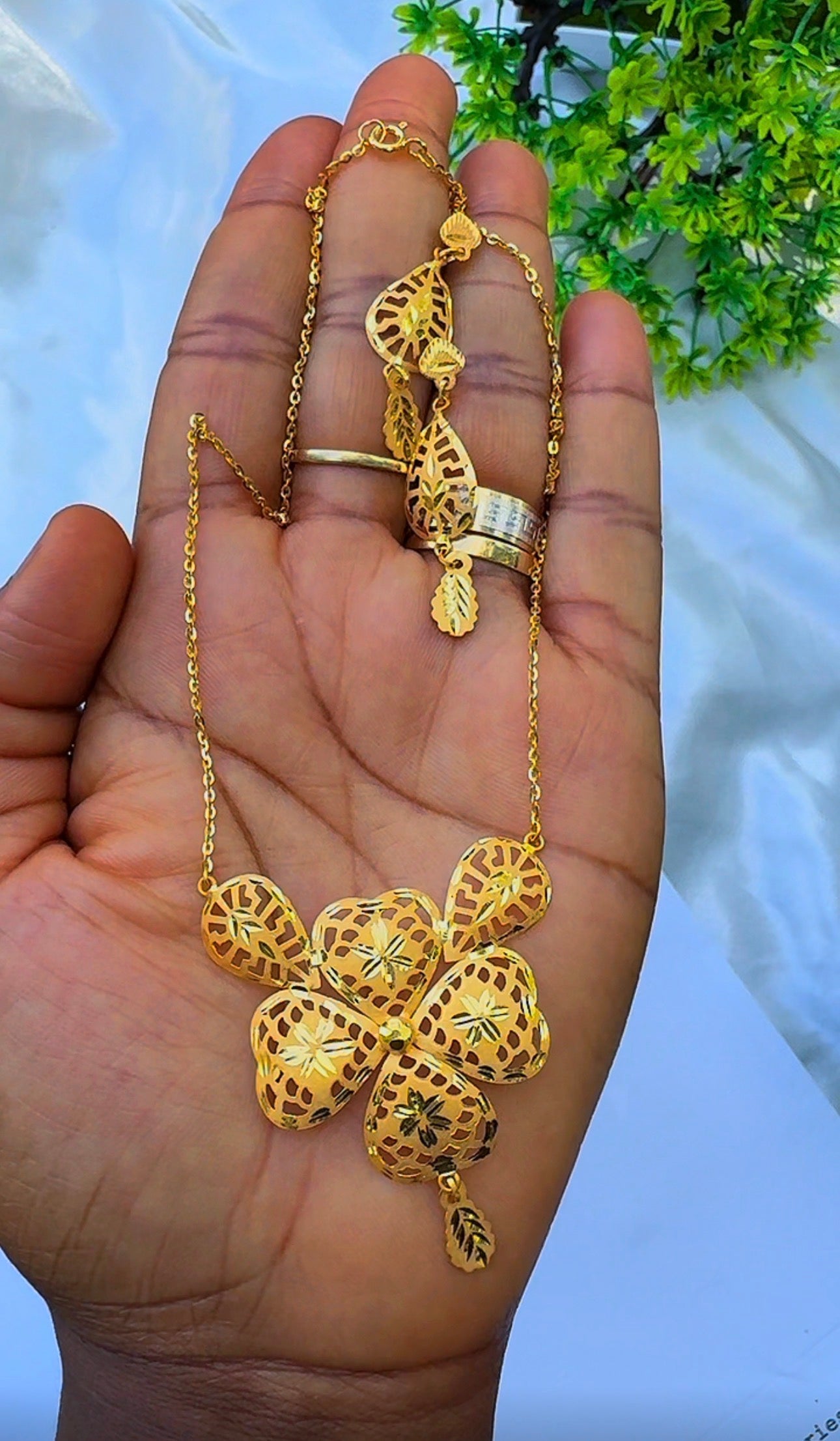 21K Solid Gold Earrings & Necklace Jewellery Set | 6.8g