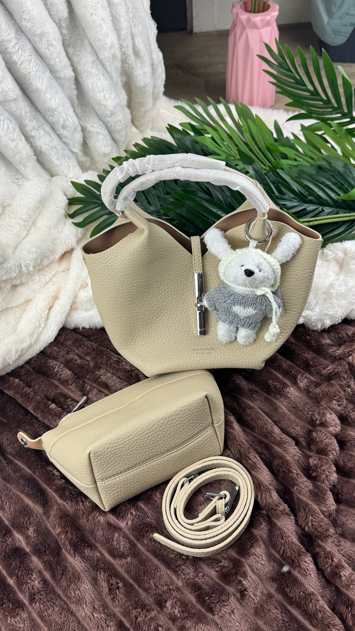 Biege Slouchy 3-in-1 Bucket Bag with Bunny Bag Charm | LARYZ Everyday - 043 | Medium