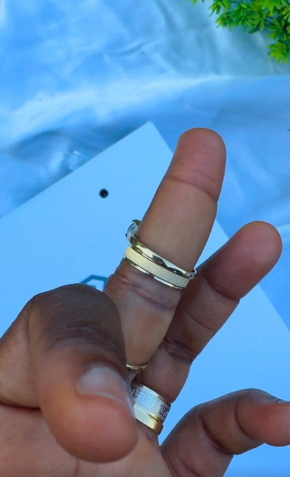 18K Solid Gold Wedding Band Ring 1.9g | Classic Unisex Gold Ring | Genuine 750 Gold | Durable Everyday Band