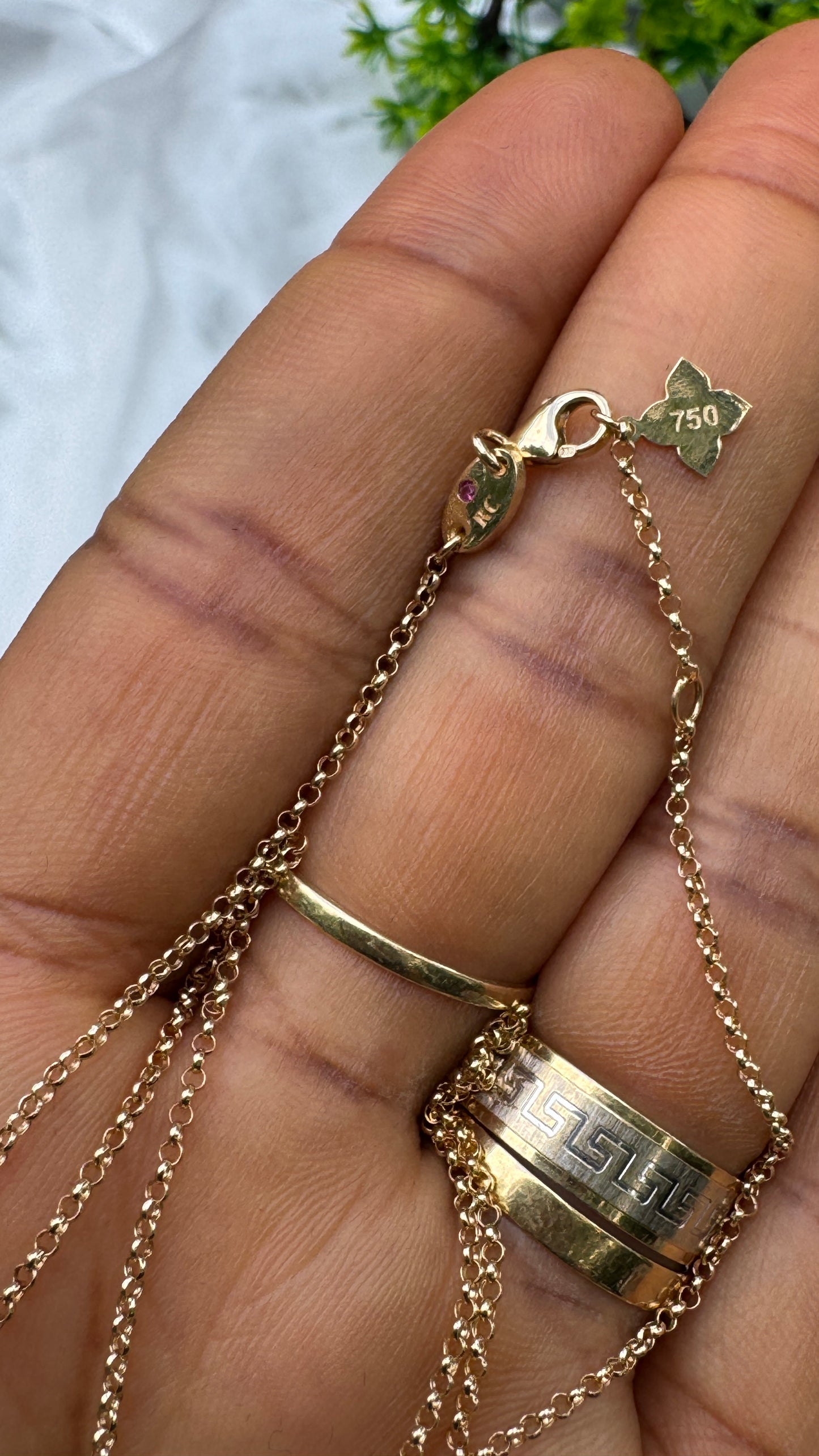 18K Solid Gold Star Instant Chain Necklace – 3.6g | 18 Inches