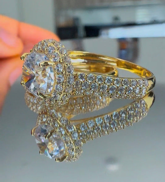 Degam Pure 18 Karat Italian Gold Bridal Engagement Ring Set