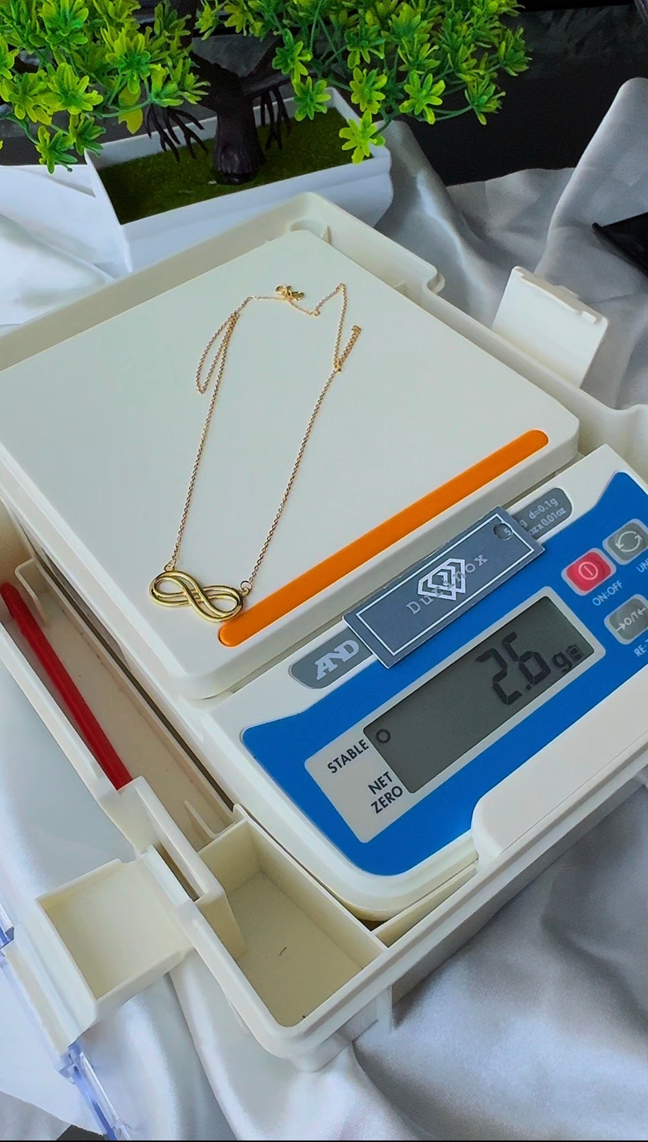Deglag 18ct Solid Gold Infinity Instant Chain Necklace
