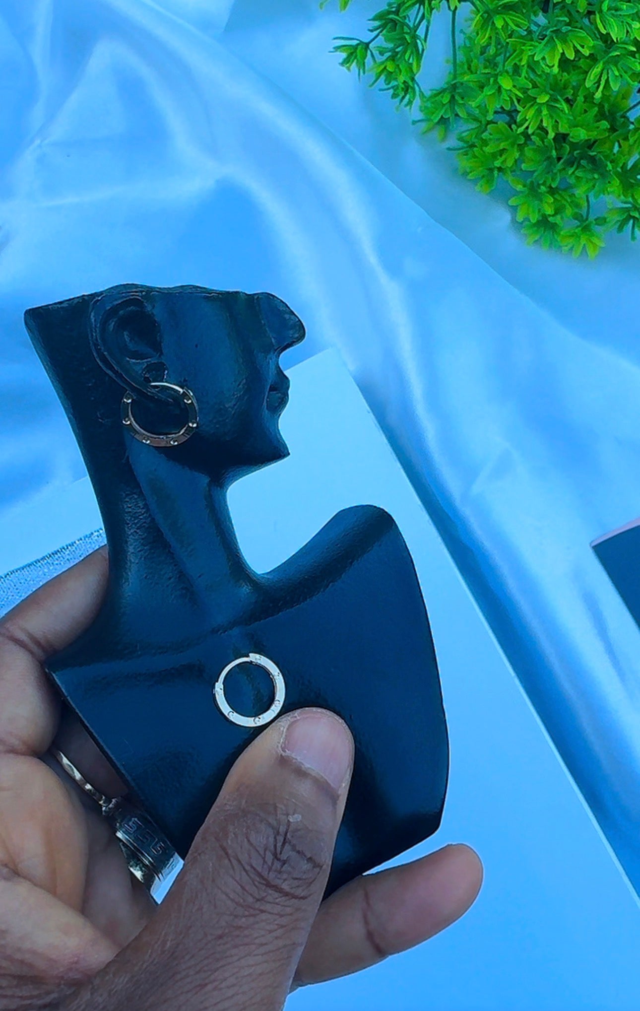 18k Solid Gold Hoop Earrings (Tiny)