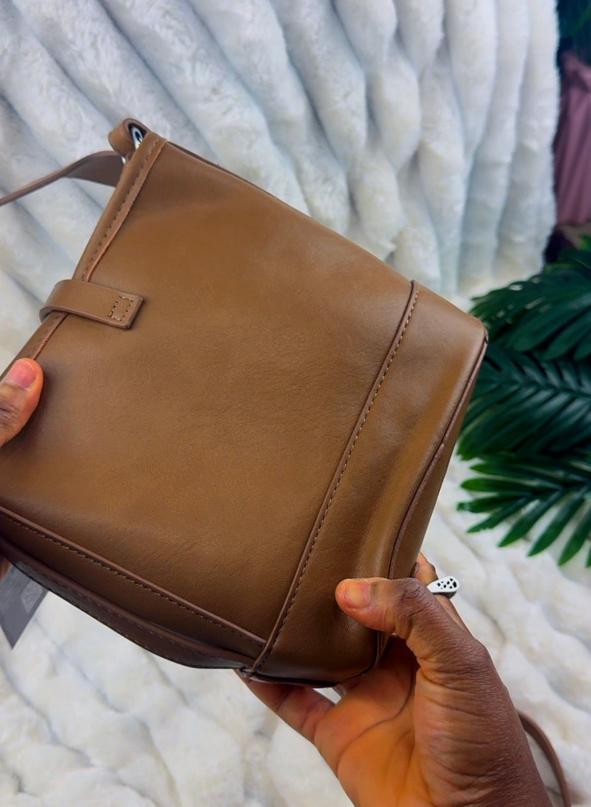 Brown Cross Body Bag | LARYZ Everyday | 027 | Small to Medium