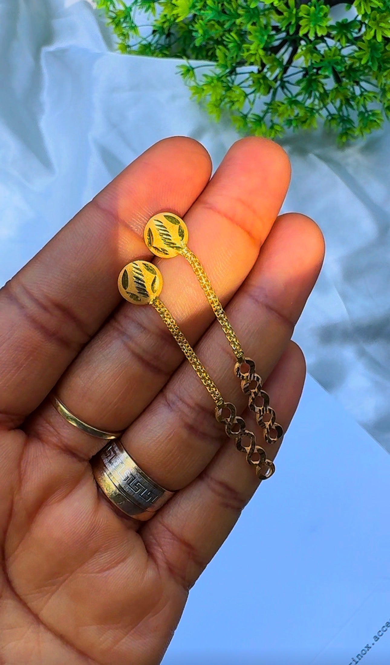 21ct Solid Gold Infinity Drop Stud Earrings | 2.5g