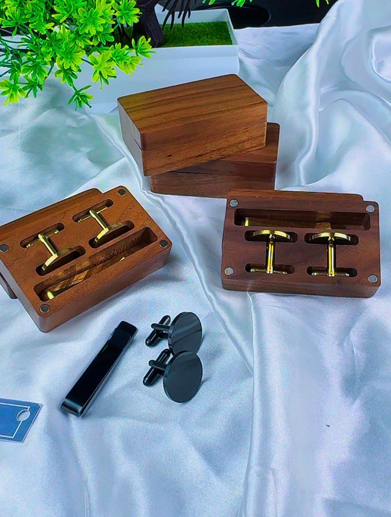 DuriBox Handmade Quality Walnut Wood Cufflinks Box Cufflinks Organizer Engraved Cufflinks & Tie Clip Wood Box Gift Set For Men