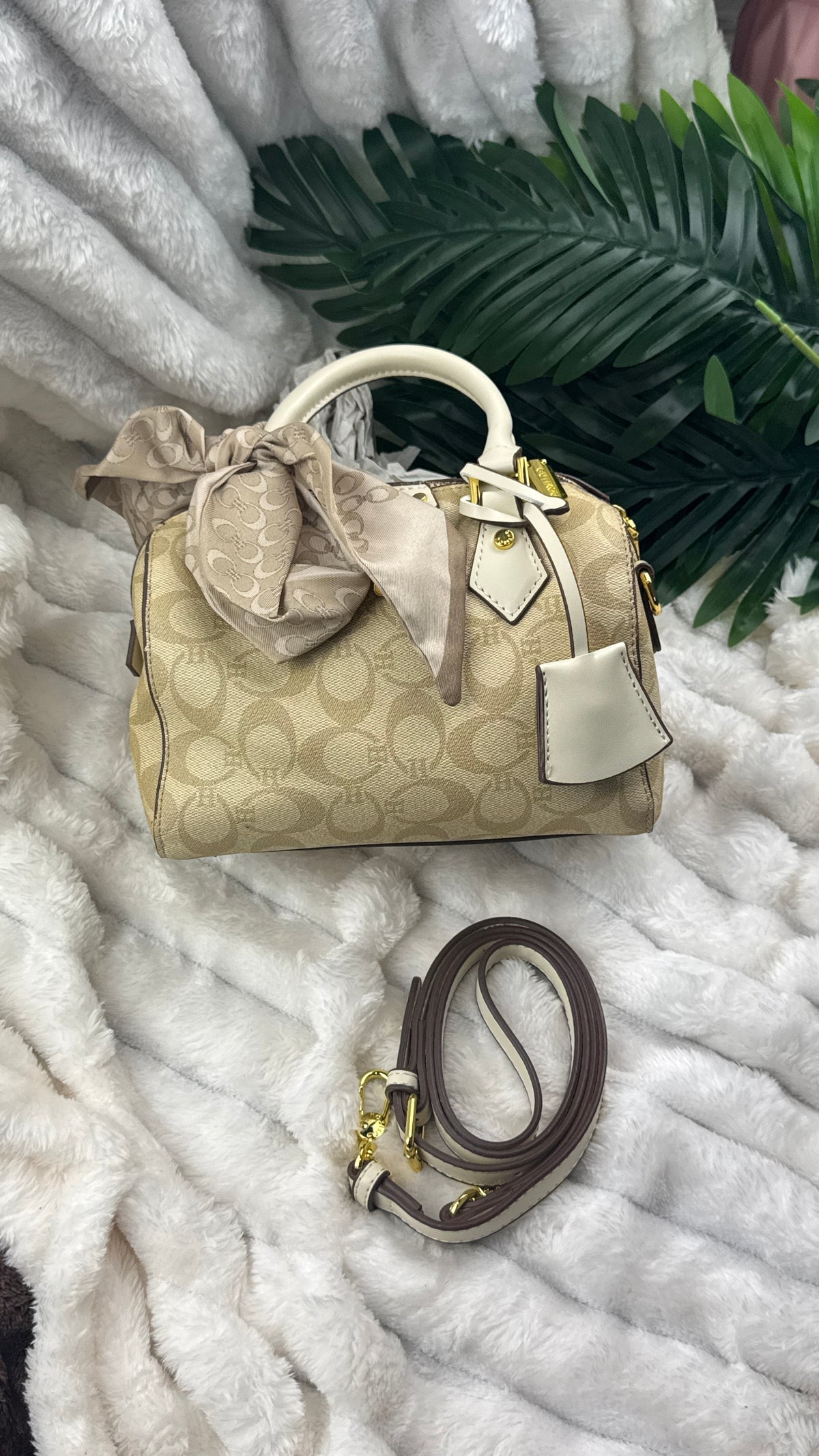 Monogram Leather Barrel Bag with Top Handles | LARYZ Everyday 051 | Small-Medium