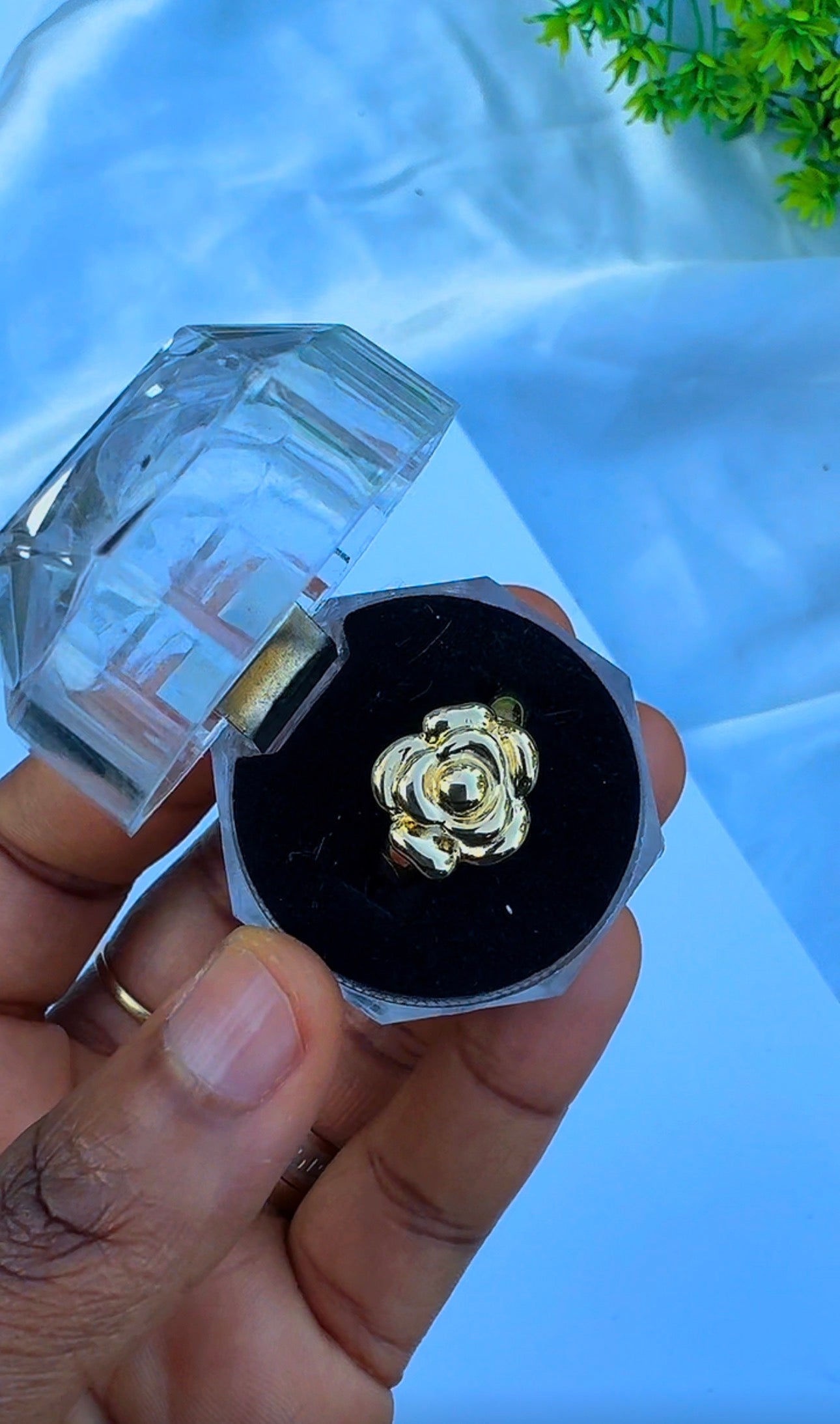 18K Solid Gold Chunky Fashion Rings For Women- Lightweight 1g or Less (Extra Extra)