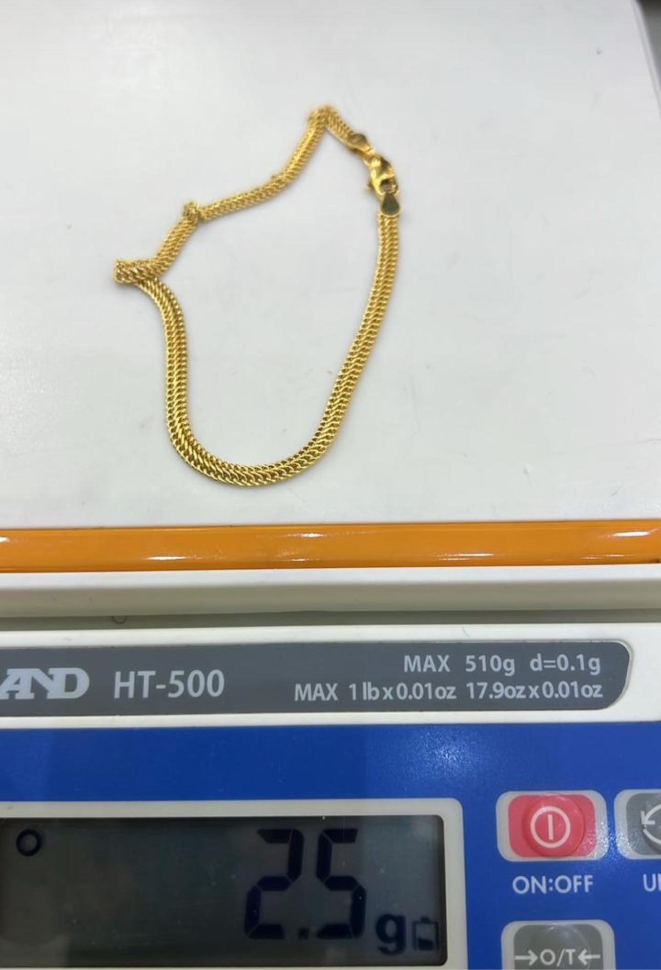 Degag pure 18Karat Pure Gold Bracelet