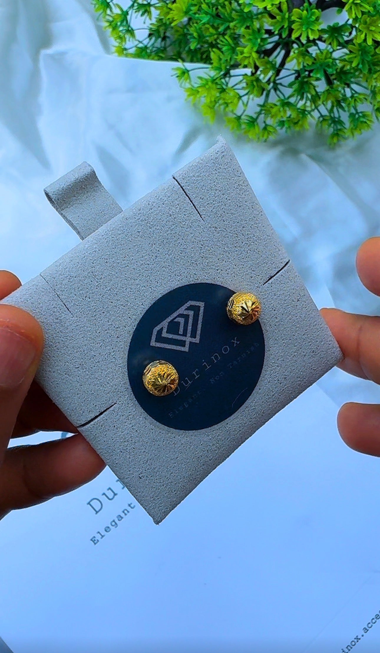 21 Karat Solid Gold Ball Stud Earrings | 1.8g & 2.0g | 3 Different Designs
