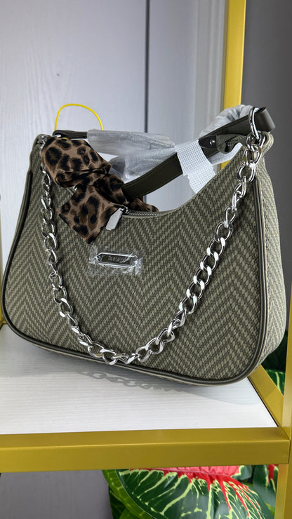 Olive Green Textured Fabric Bag | LARYZ Everyday - 022 | Medium