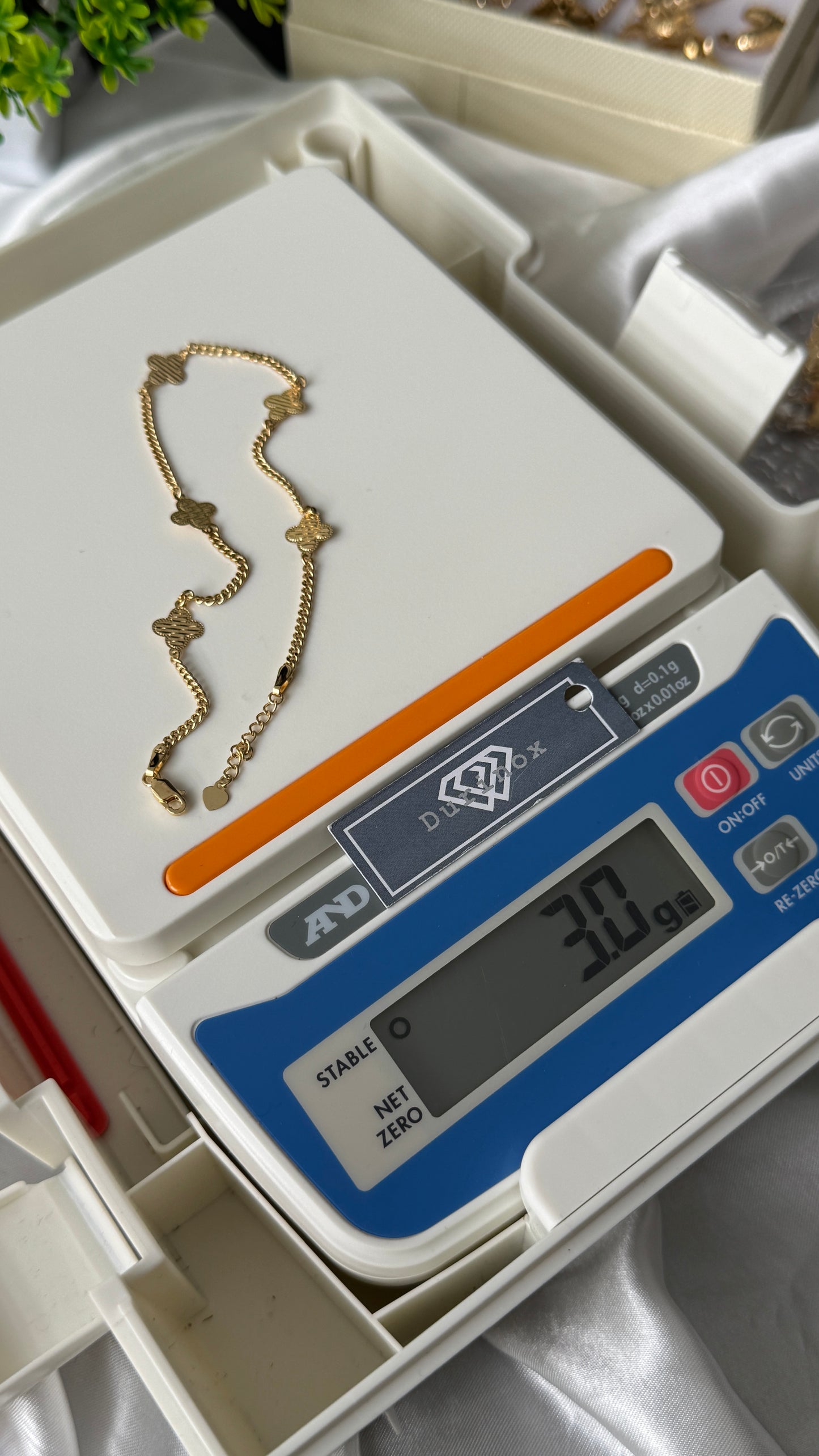 Degar 18Karat Pure Gold Anklets 10.5 Inches