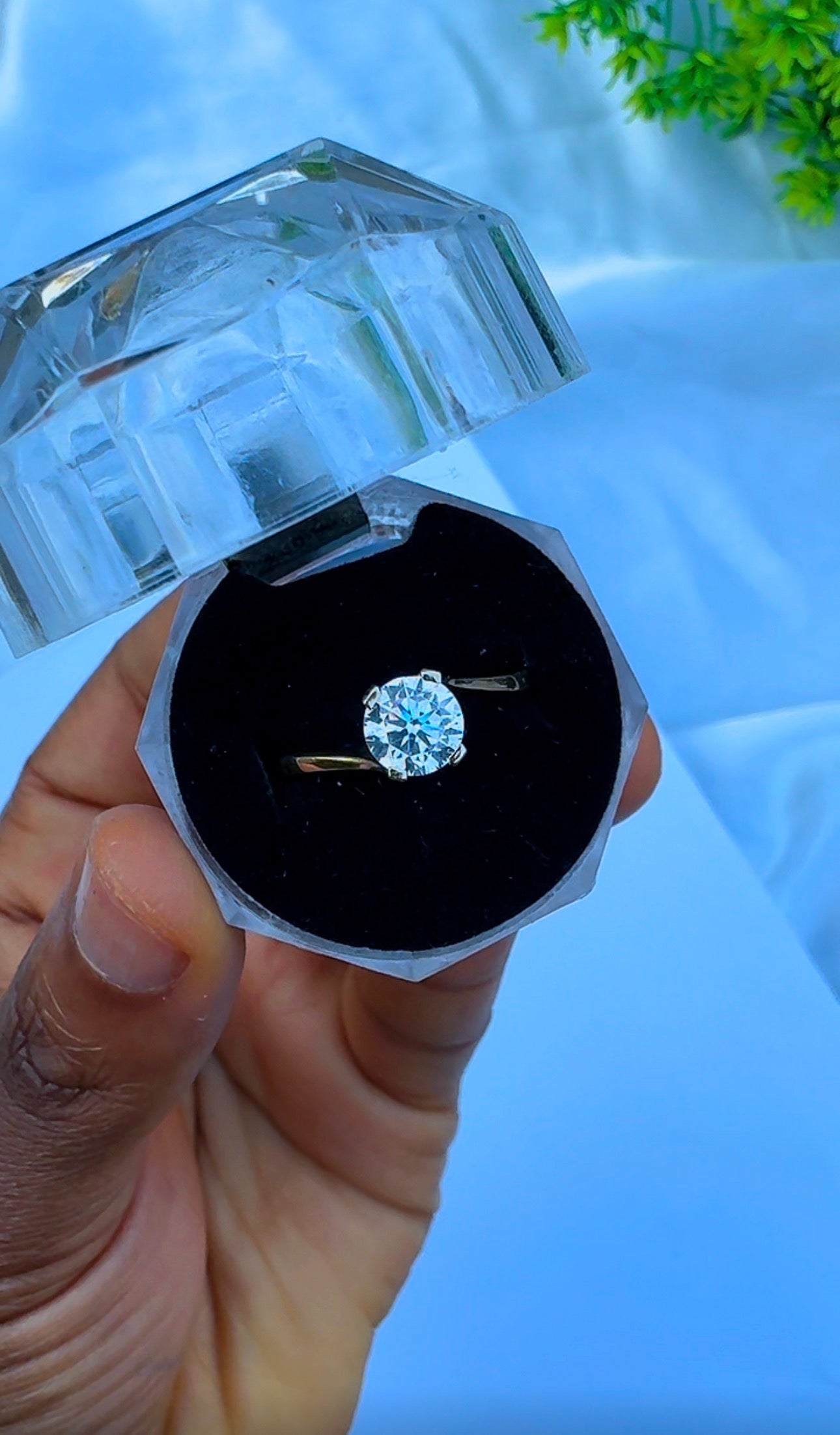 18K Solid Gold Engagement Ring For Women | Sizes 8 & 9