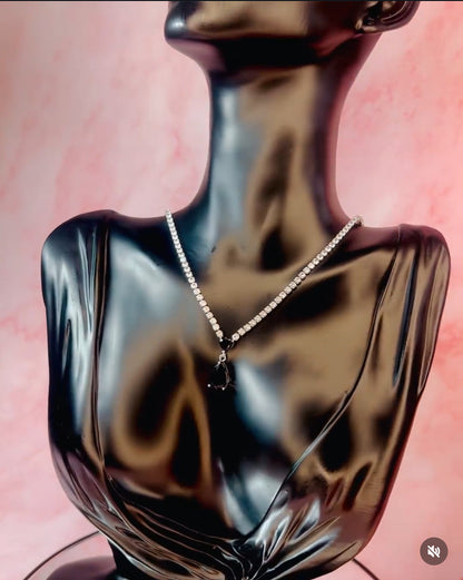 Diten1 Crystal Studded Elegant Chain Necklace