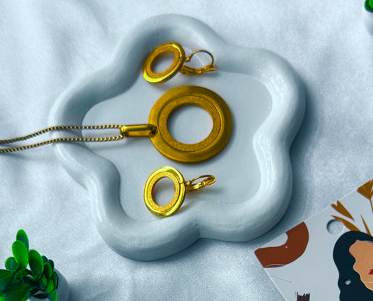 Medium-sized 17.5'' and 23'' chain