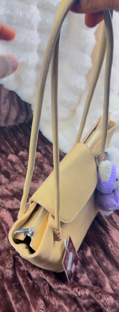 Biege Smooth Shoulder Bag | LARYZ Everyday - 026 | Medium to Big