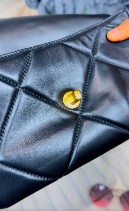 Black large oversized diamond quilting Tri-Tone | Shiny Lambskin Leather Bag | LASi013