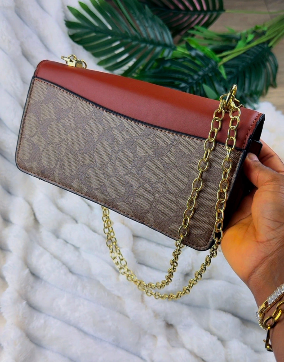 Women's Brown Monogram Pattern Shoulder Bag  | LARYZ Everyday 048 | Small