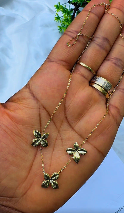18ct Yellow Gold Floral Station Necklace (5.2g) | 17” + 1” (18 Inches)