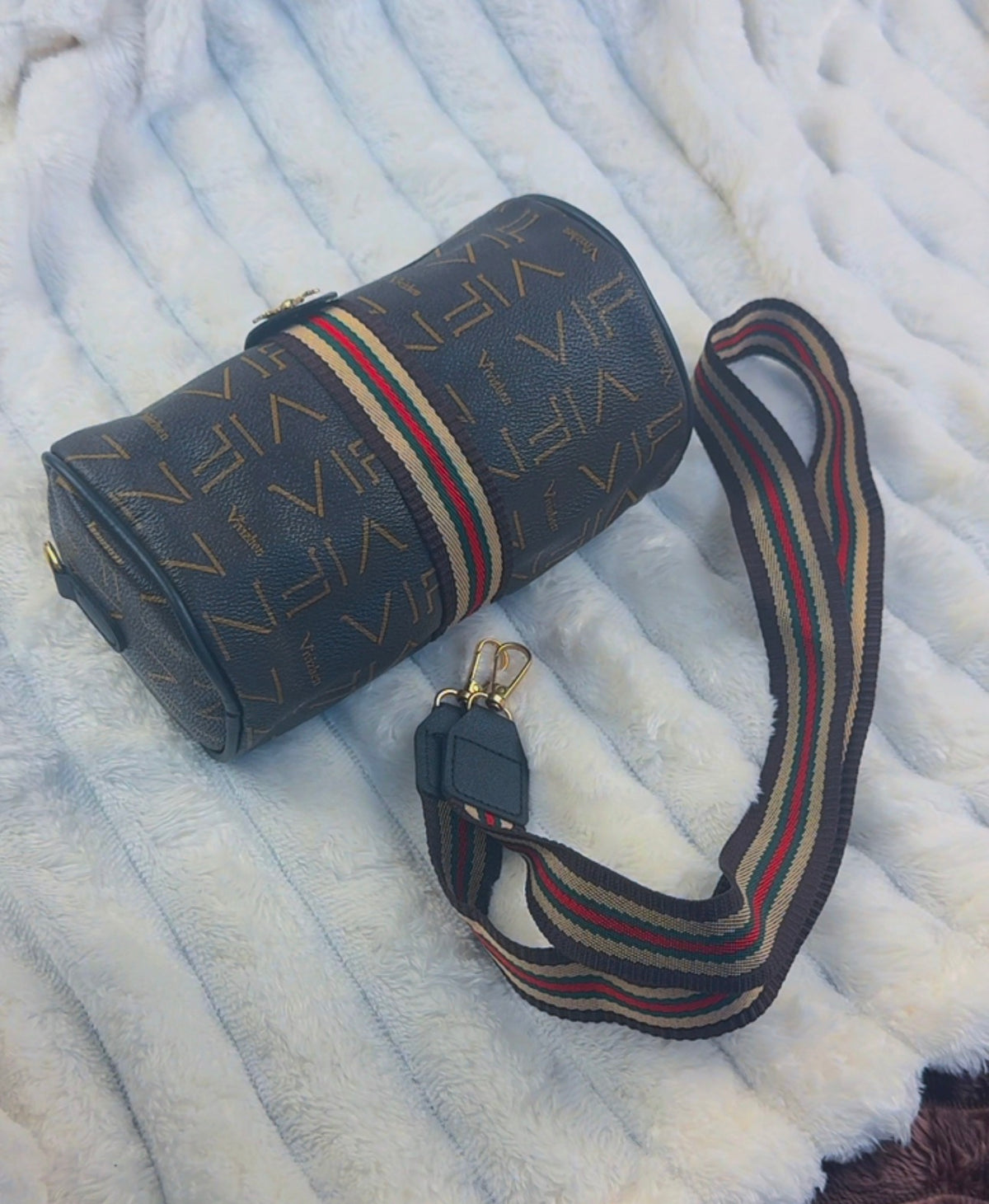 Vintage-Inspired Monogram Cylinder Barrel Bag | LARYZ Everyday 060 | Small