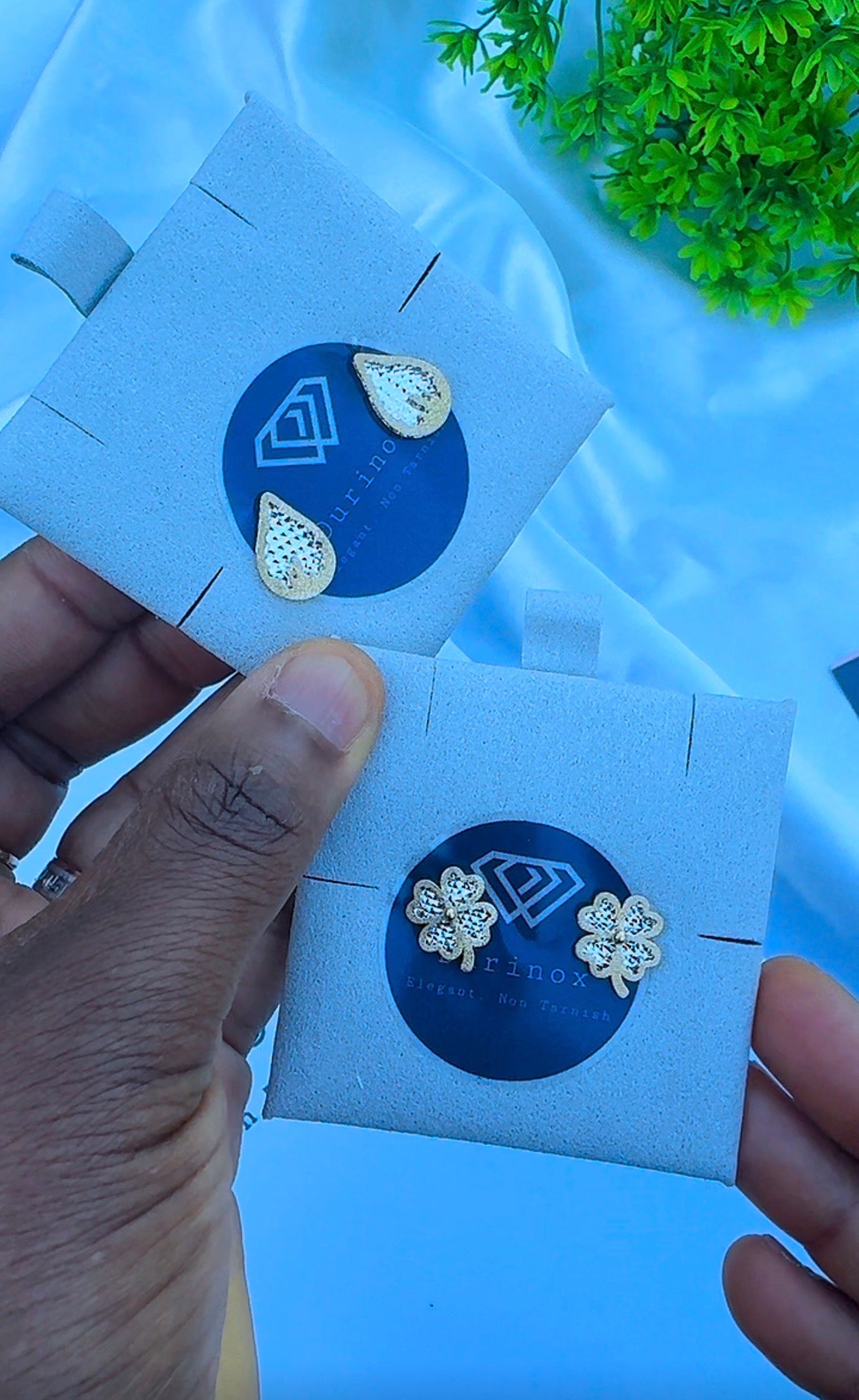 18ct Solid Gold Stud Earrings | 1.7g | 2-Tone