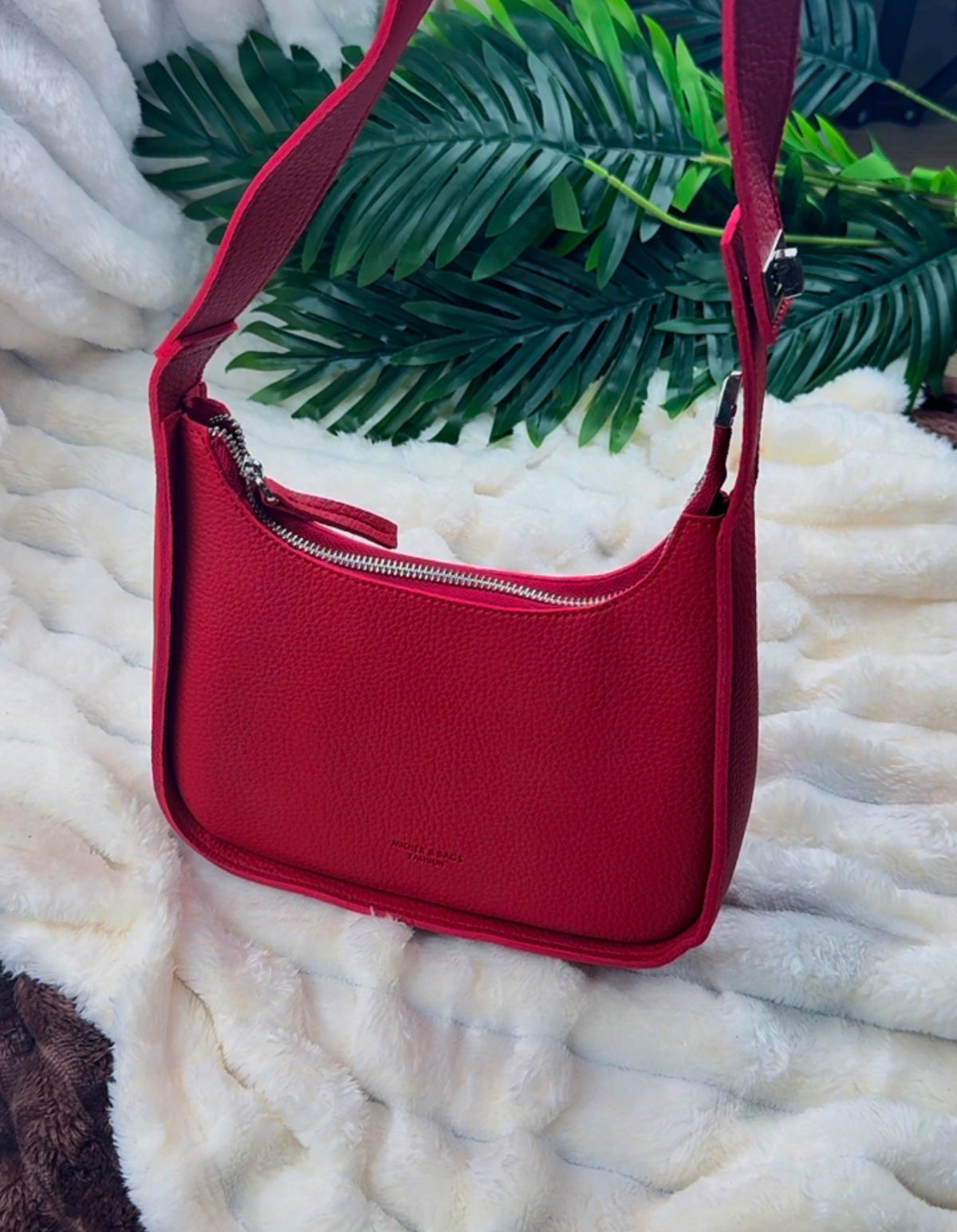 Red Shoulder Handbag With Extra Handle | LARYZ Everyday - 058 | Medium