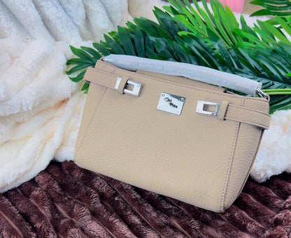 Women’s Biege | Khaki Pebbled Leather Turn-Lock Shoulder Bag | LARYZ Everyday 044 | Medium